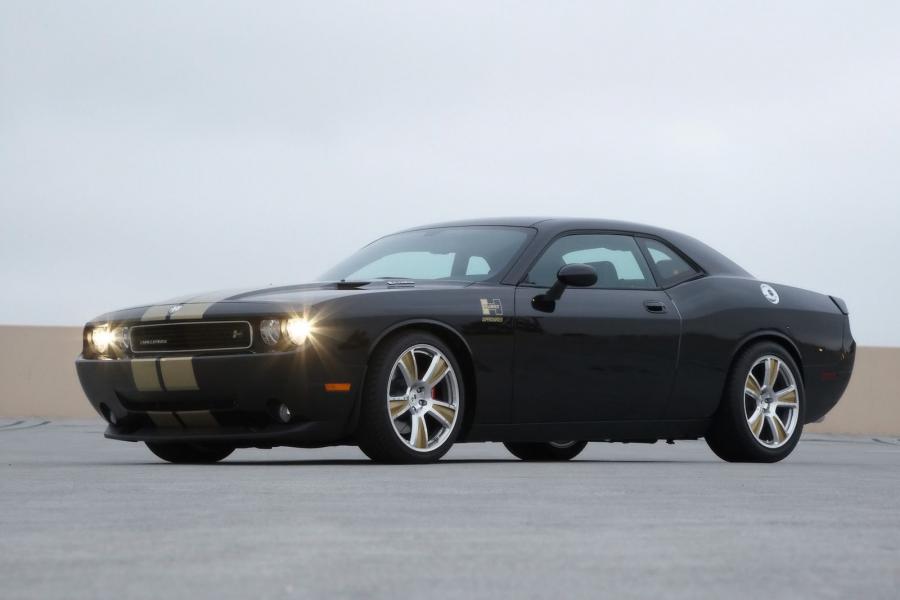  Dodge Challenger Hemi by Hurst 2009 года  (фото 49 из 68)
